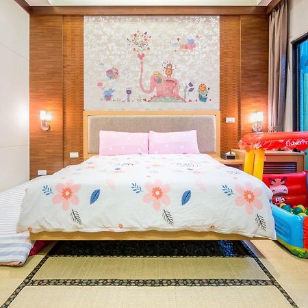 Haian Stay Riverside Bed And Breakfast تاينان المظهر الخارجي الصورة