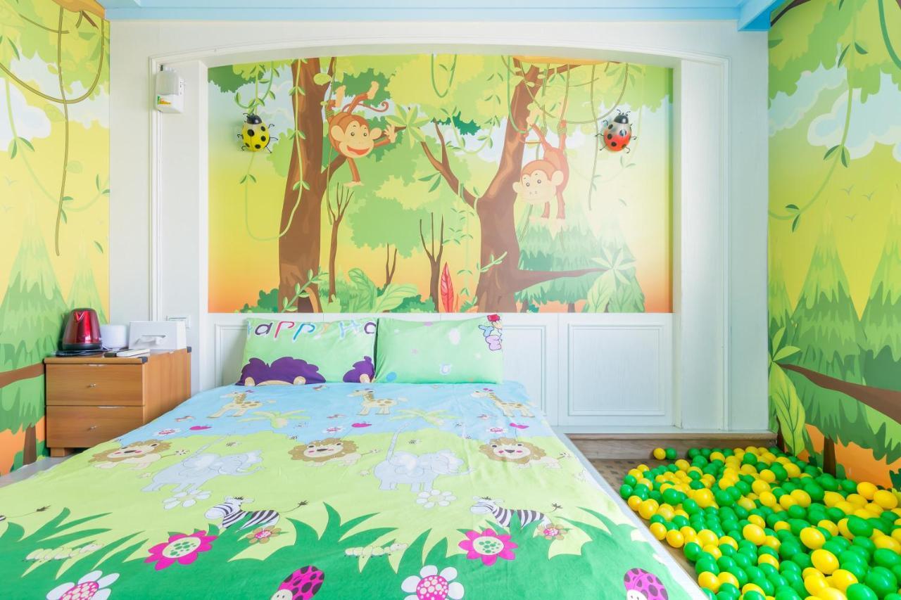 Haian Stay Riverside Bed And Breakfast تاينان المظهر الخارجي الصورة